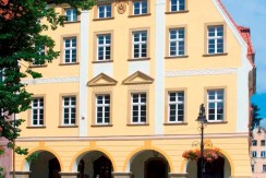 Muzeum Tkactwa w Kamiennej Górze Muzeum Tkactwa w Kamiennej Górze